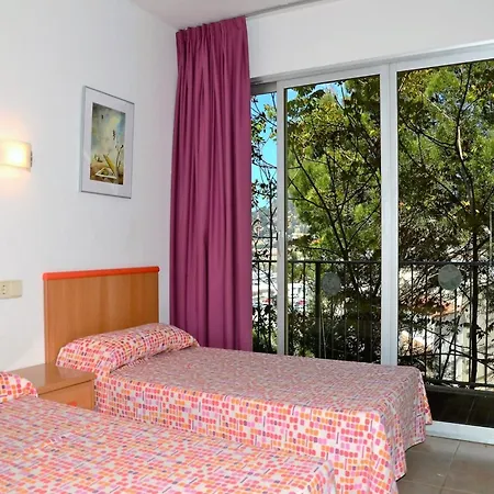 In Spain By The Apartment *
